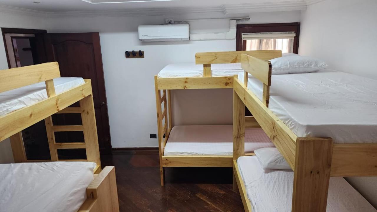 Paisa Hostel Μεντεγίν Εξωτερικό φωτογραφία